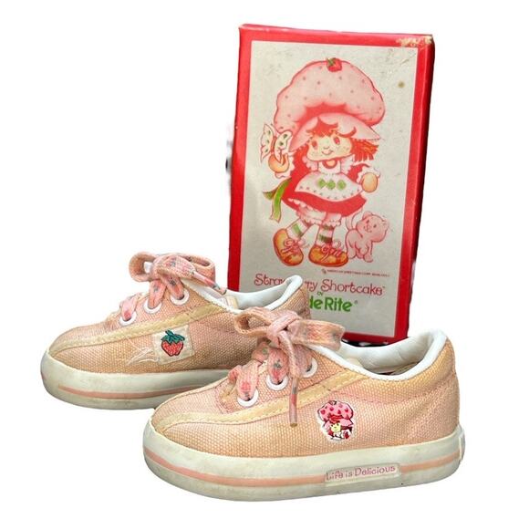 Vtg 80s Strawberry Shortcake Stride Rite Lace Up Sneakers Sz 4 Pink White in Box - Picture 4 of 9